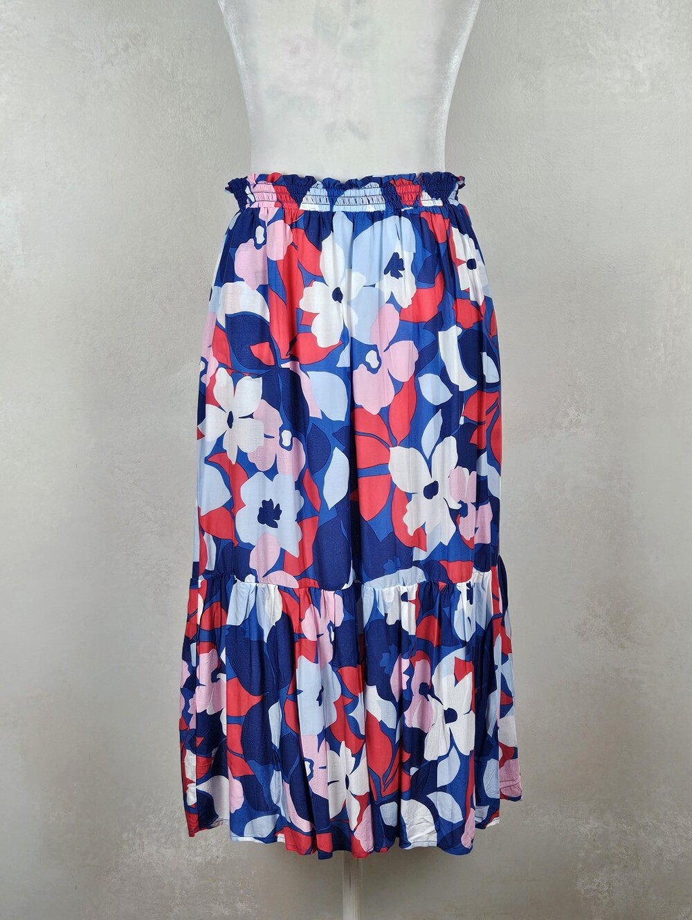 Draper James RSVP Blue Floral Tiered Midi Skirt with Red and Pink Accents NWOT - Picture 3 of 11